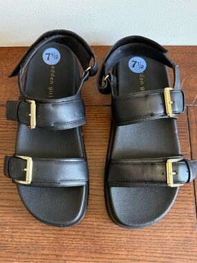 Madden Girl Black Gold Buckle Sandals NEW 7.5
